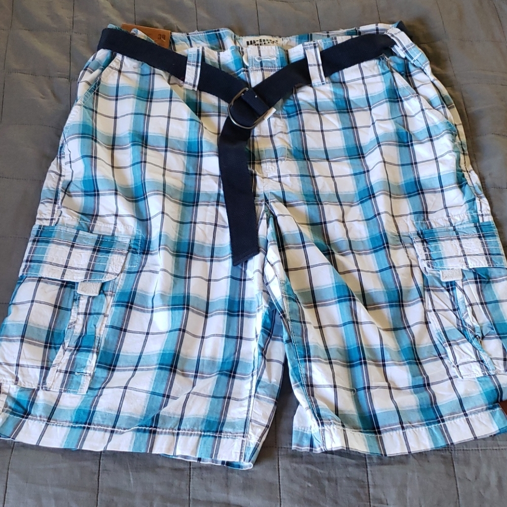 Blue/white check 38w 12in lightweight cargo shorts